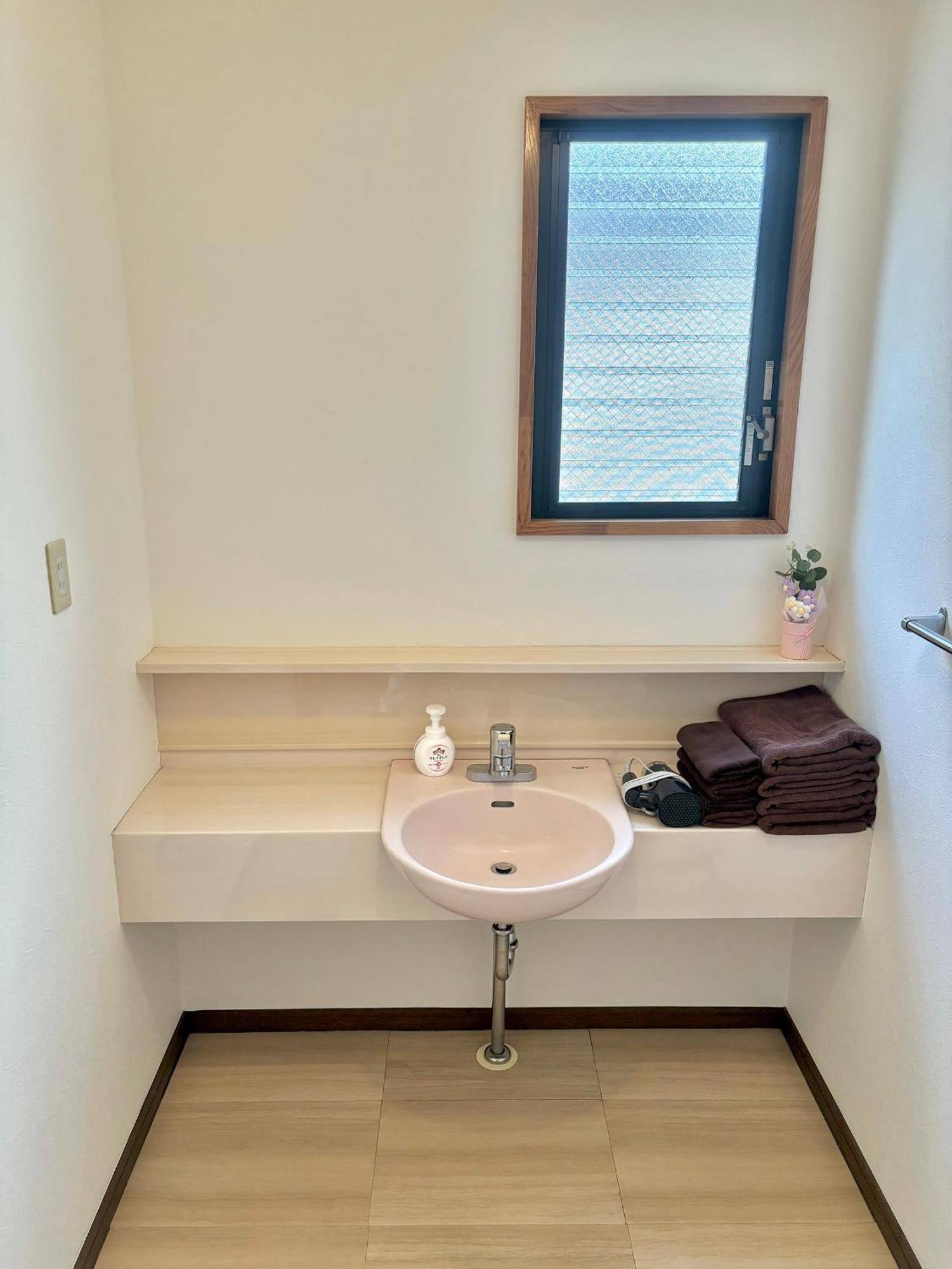 Koiwa Detached House 小岩駅にある戸建のおうち 完全分離型住宅2F Präfektur Tokio Exterior foto